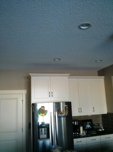 BEFORE :Excellent looking kitchen but no wow or pop !