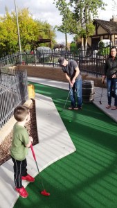 A grand mini golf experience 